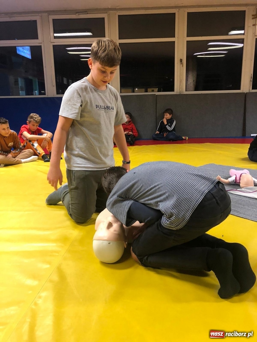 Zdjęcie w galerii na portalu naszraciborz.pl: W Łamatorze uczyli pierwszej pomocy [FOTO] wiadomości z regionu