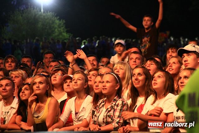 Zdjęcie w galerii na portalu naszraciborz.pl: EWAkuacja na Memoriale wiadomości z regionu