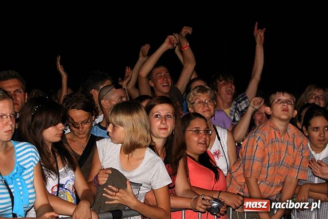 Zdjęcie w galerii na portalu naszraciborz.pl: EWAkuacja na Memoriale wiadomości z regionu