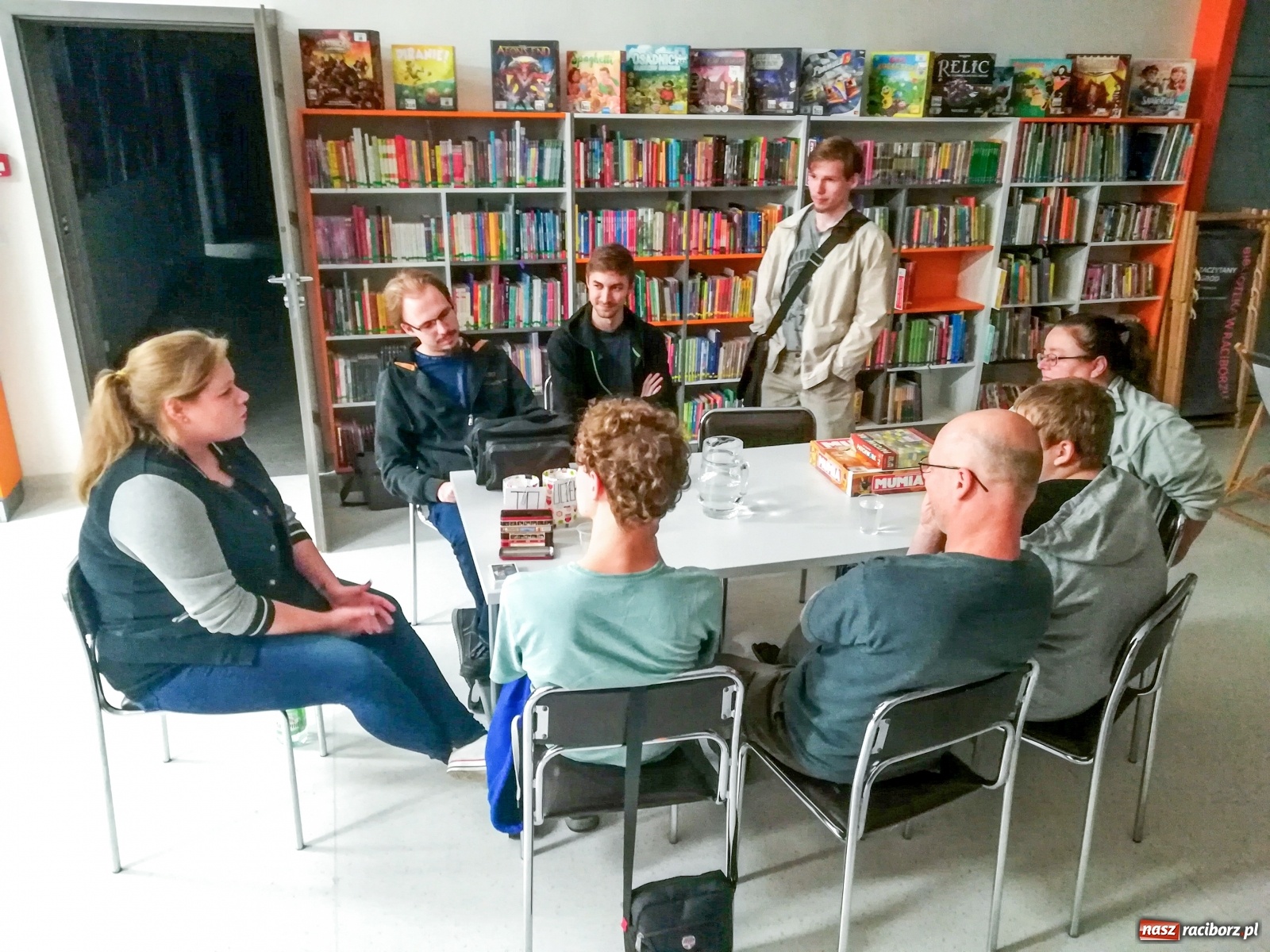 Zdjęcie w galerii na portalu naszraciborz.pl: A na koniec roku… odwiedź kluby biblioteczne!  wiadomości z regionu