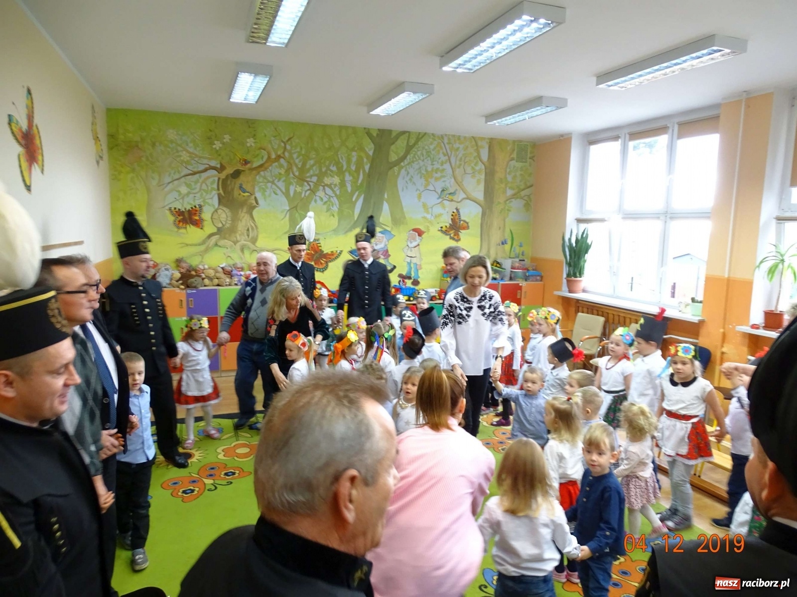 Zdjęcie w galerii na portalu naszraciborz.pl: W Brzeziu pamiętają o górnikach wiadomości z regionu