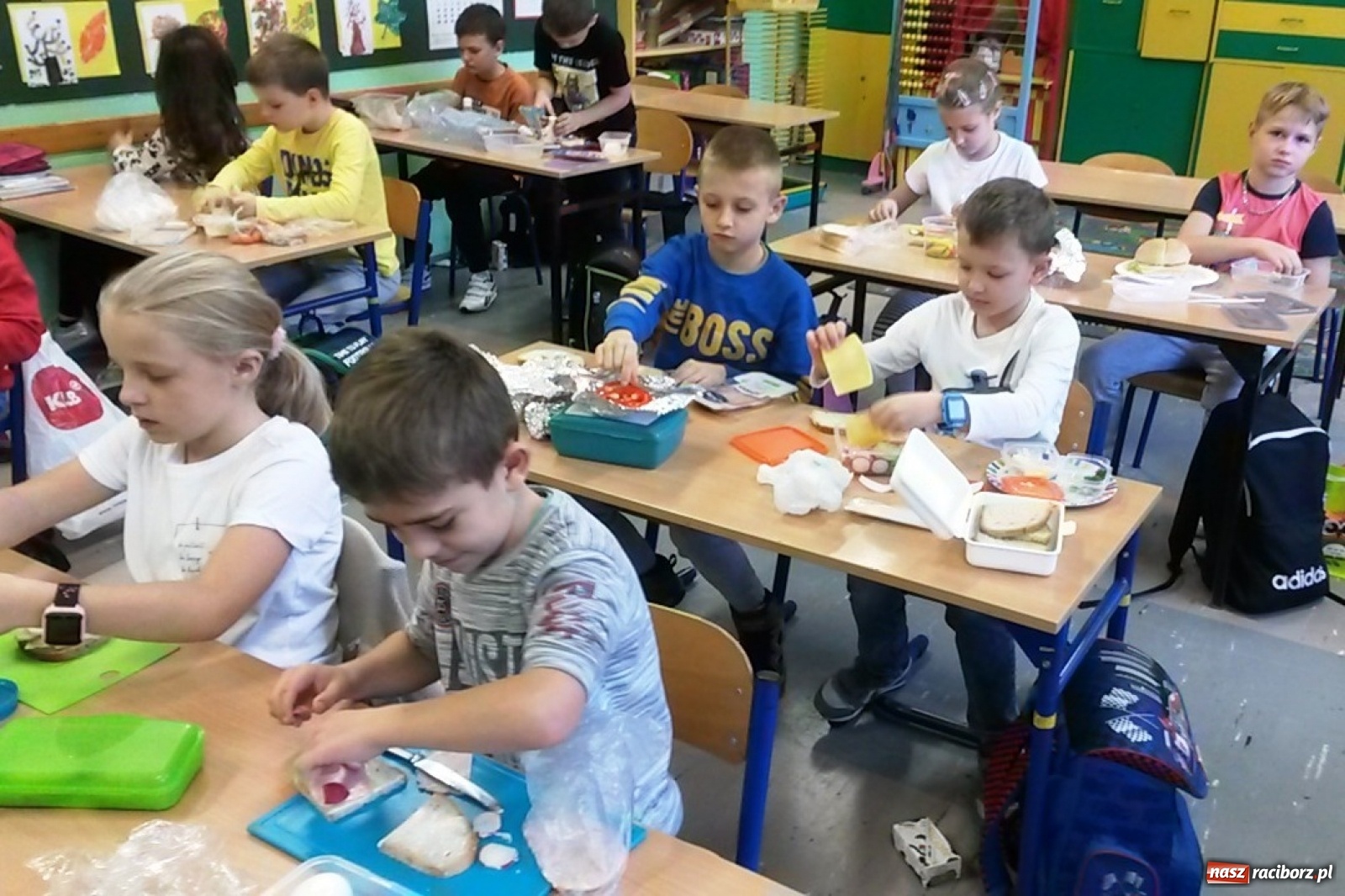 Zdjęcie w galerii na portalu naszraciborz.pl: Pysznie i zdrowo w SP 15 wiadomości z regionu