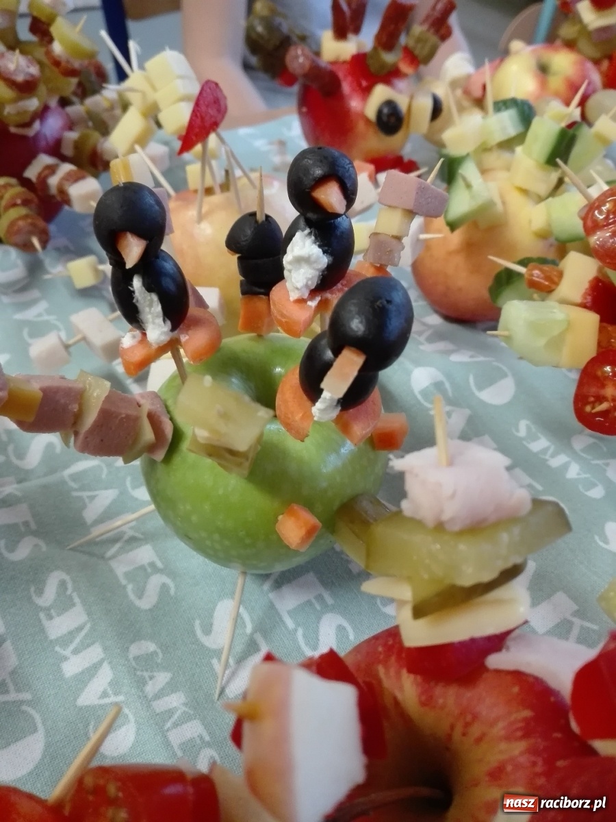 Zdjęcie w galerii na portalu naszraciborz.pl: Pysznie i zdrowo w SP 15 wiadomości z regionu