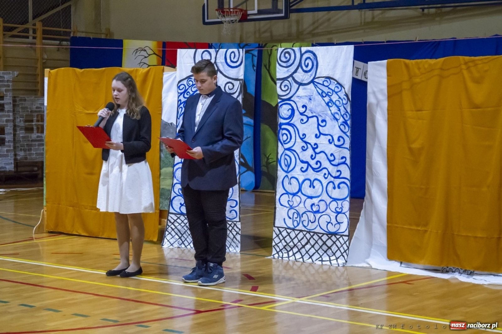 Zdjęcie w galerii na portalu naszraciborz.pl: Wieczór wielkich Polaków w Kornowacu wiadomości z regionu