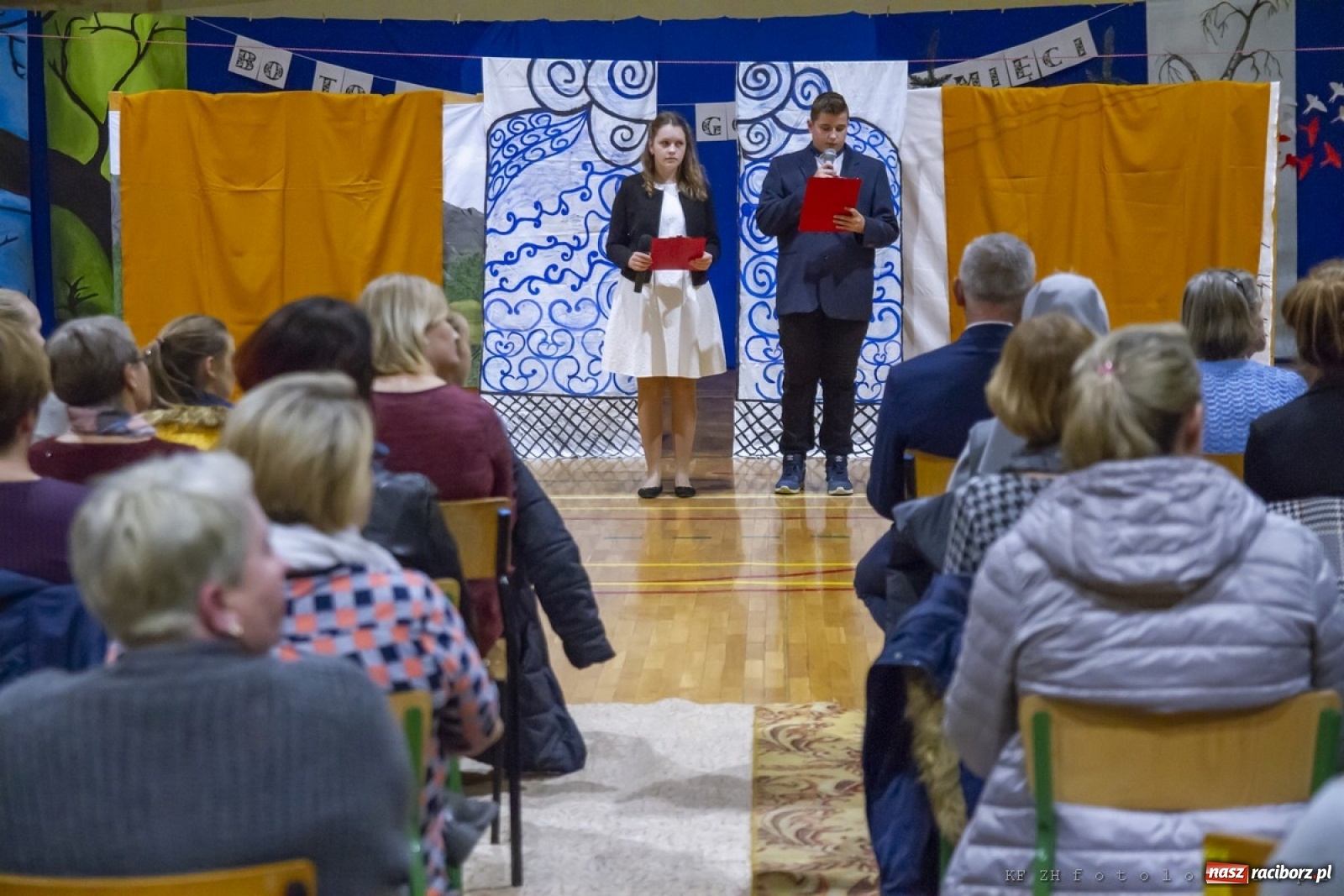 Zdjęcie w galerii na portalu naszraciborz.pl: Wieczór wielkich Polaków w Kornowacu wiadomości z regionu