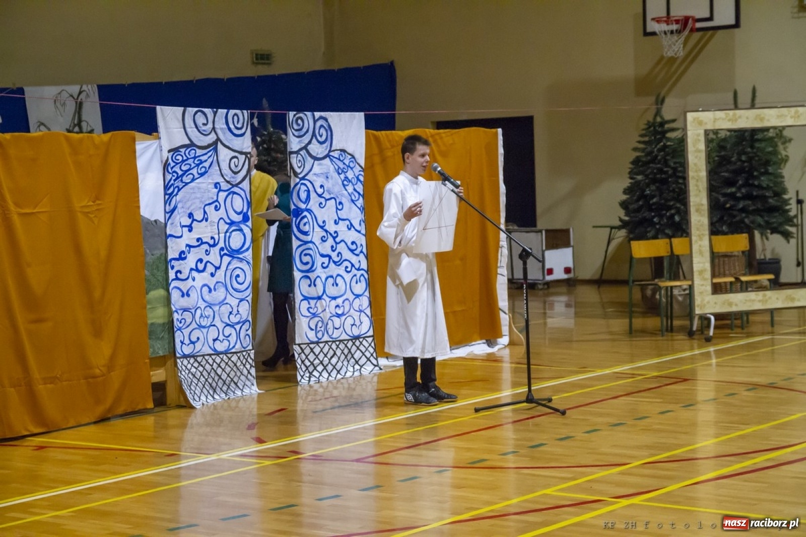 Zdjęcie w galerii na portalu naszraciborz.pl: Wieczór wielkich Polaków w Kornowacu wiadomości z regionu