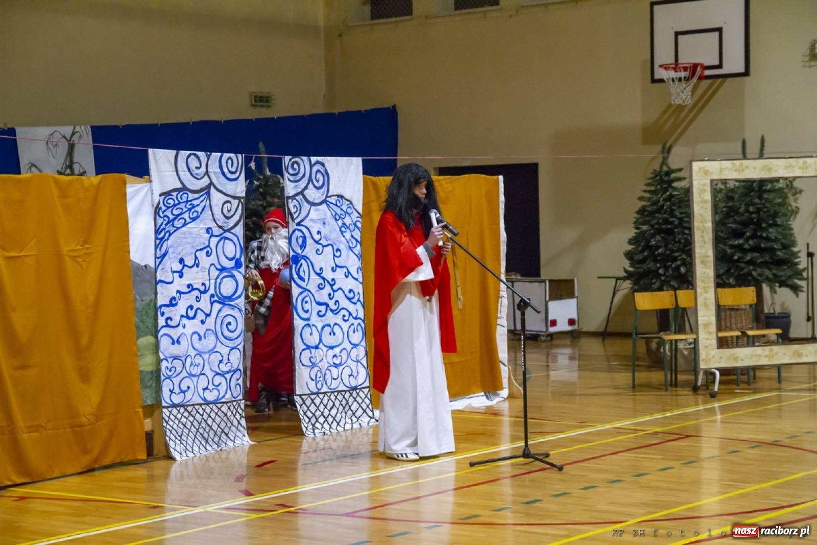 Zdjęcie w galerii na portalu naszraciborz.pl: Wieczór wielkich Polaków w Kornowacu wiadomości z regionu