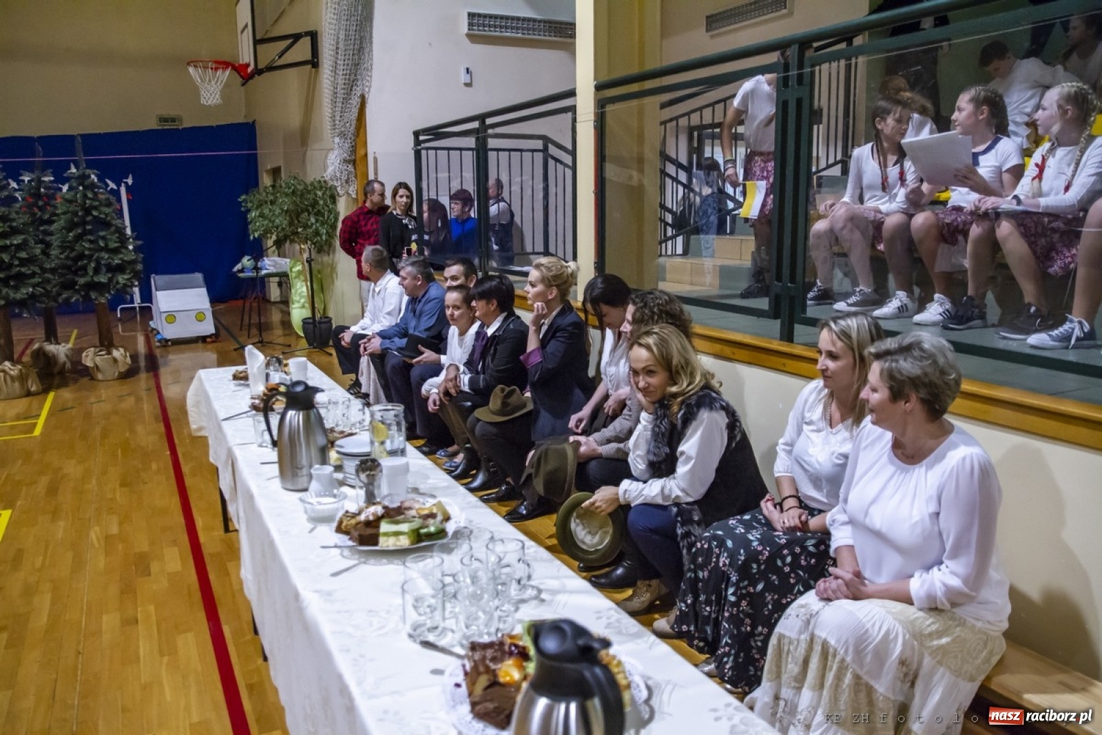 Zdjęcie w galerii na portalu naszraciborz.pl: Wieczór wielkich Polaków w Kornowacu wiadomości z regionu