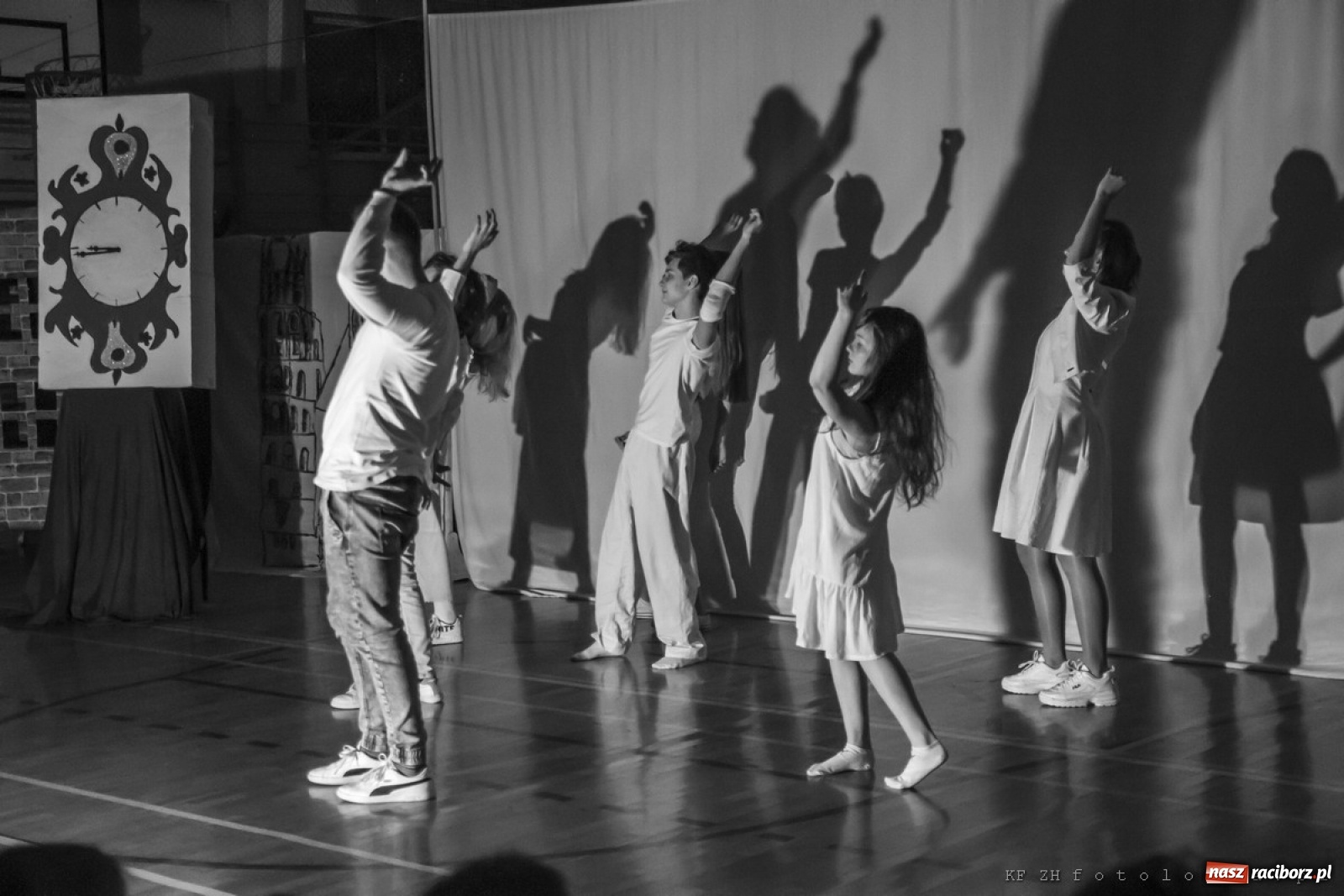 Zdjęcie w galerii na portalu naszraciborz.pl: Wieczór wielkich Polaków w Kornowacu wiadomości z regionu