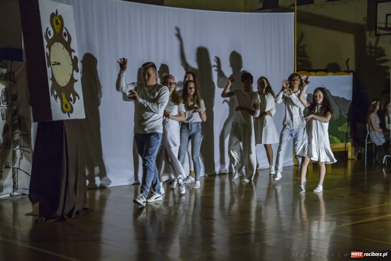 Zdjęcie w galerii na portalu naszraciborz.pl: Wieczór wielkich Polaków w Kornowacu wiadomości z regionu