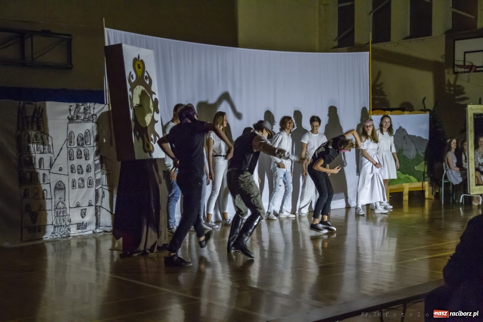 Zdjęcie w galerii na portalu naszraciborz.pl: Wieczór wielkich Polaków w Kornowacu wiadomości z regionu