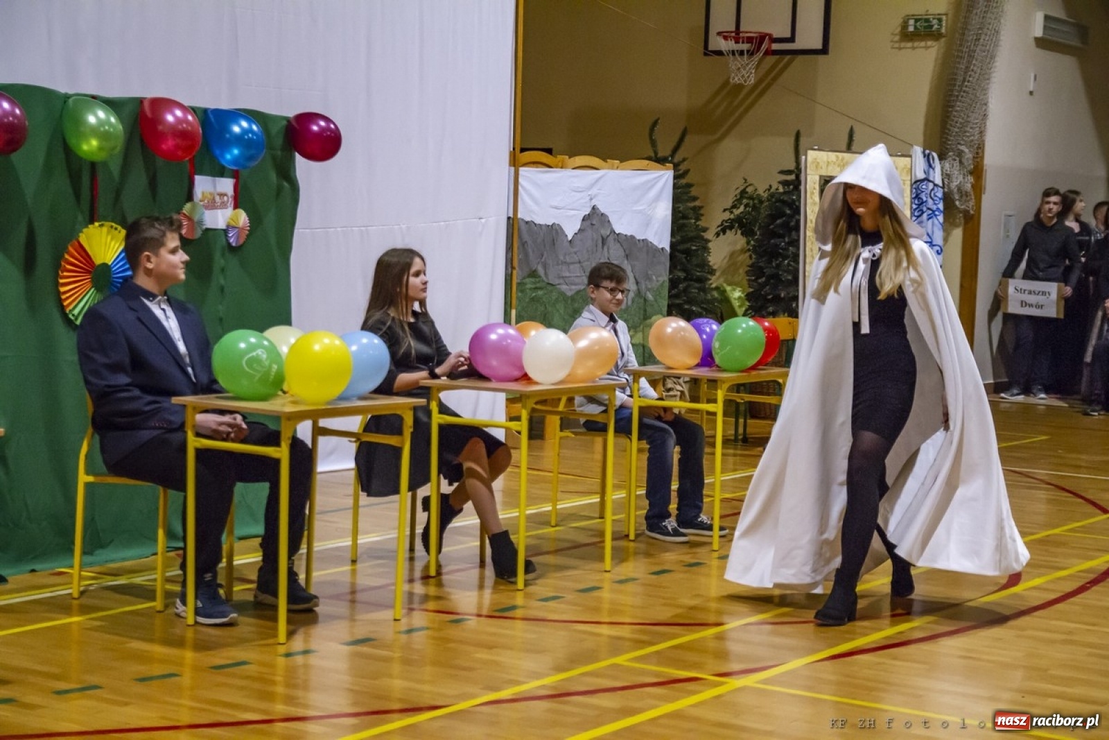 Zdjęcie w galerii na portalu naszraciborz.pl: Wieczór wielkich Polaków w Kornowacu wiadomości z regionu