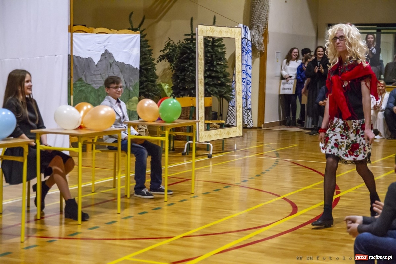 Zdjęcie w galerii na portalu naszraciborz.pl: Wieczór wielkich Polaków w Kornowacu wiadomości z regionu