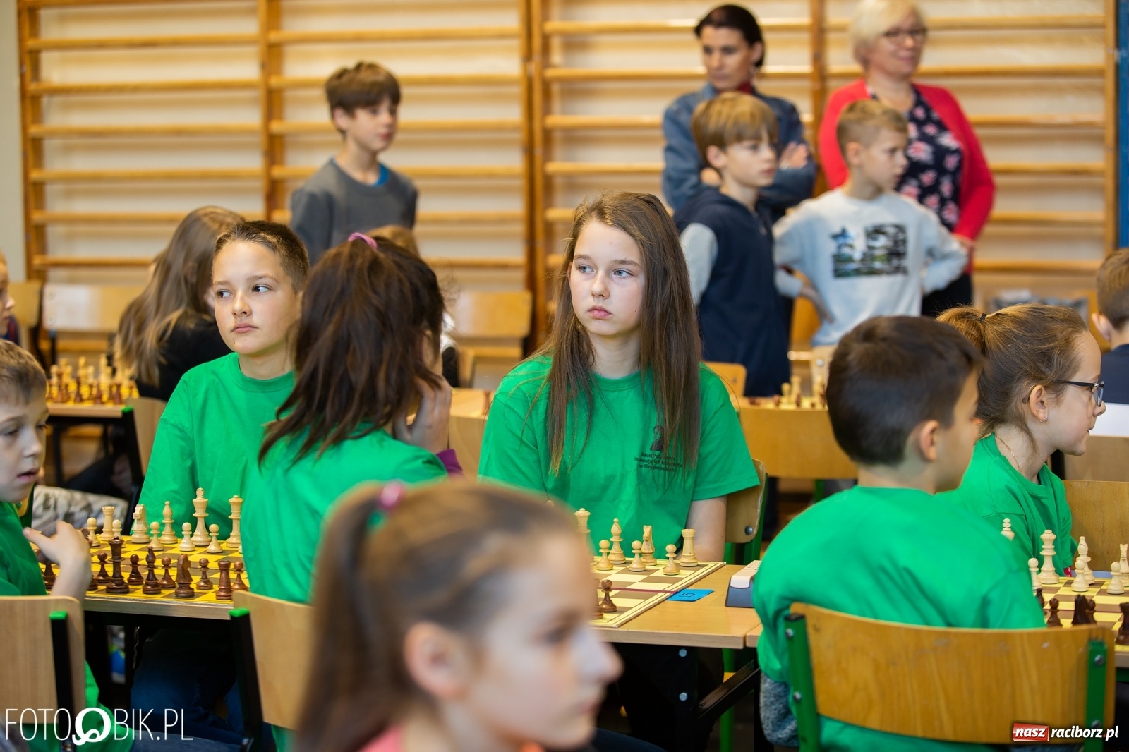 Zdjęcie w galerii na portalu naszraciborz.pl: Powiatowy Turniej Mikołajkowy w szachach wiadomości z regionu