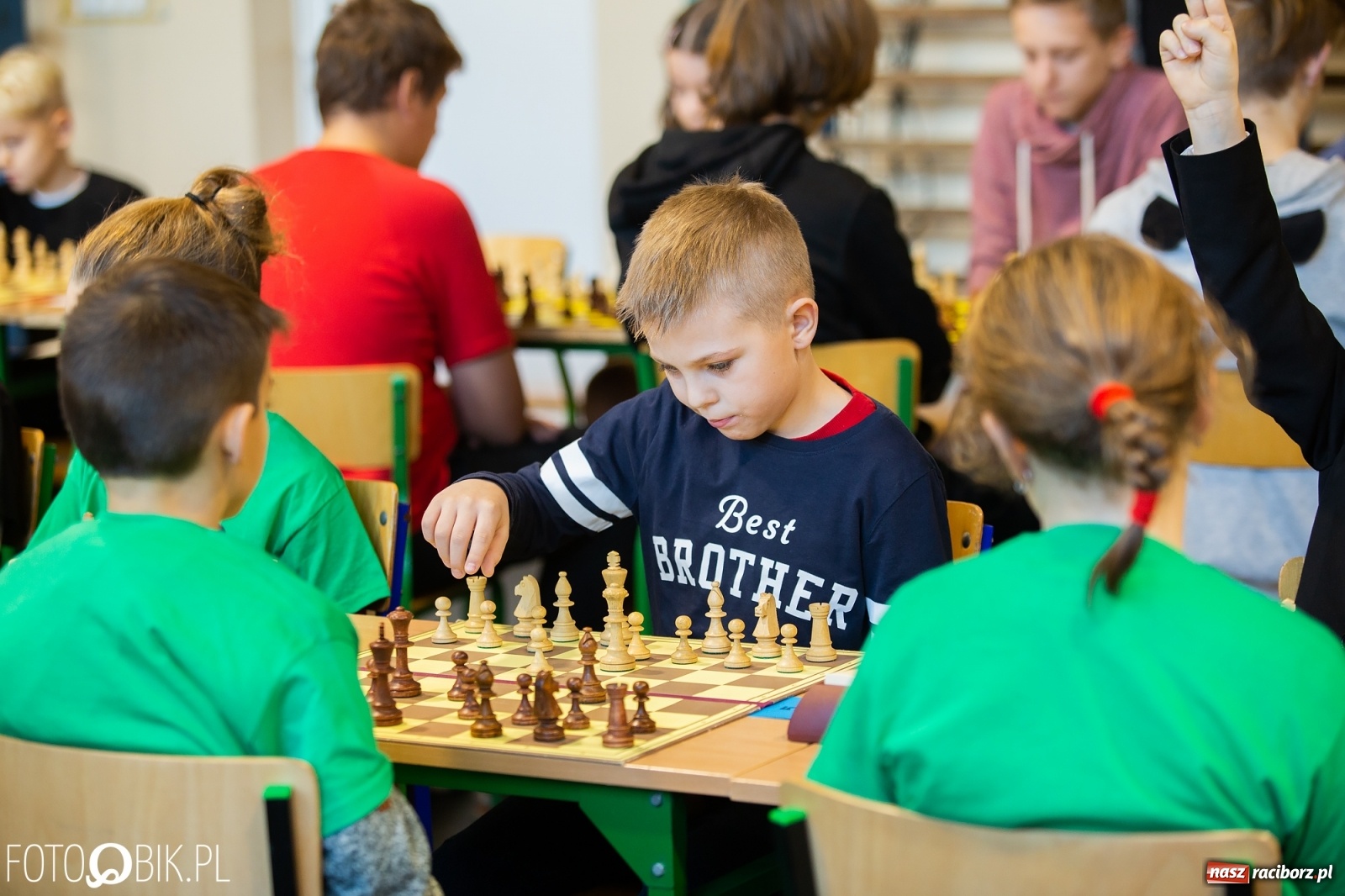 Zdjęcie w galerii na portalu naszraciborz.pl: Powiatowy Turniej Mikołajkowy w szachach wiadomości z regionu