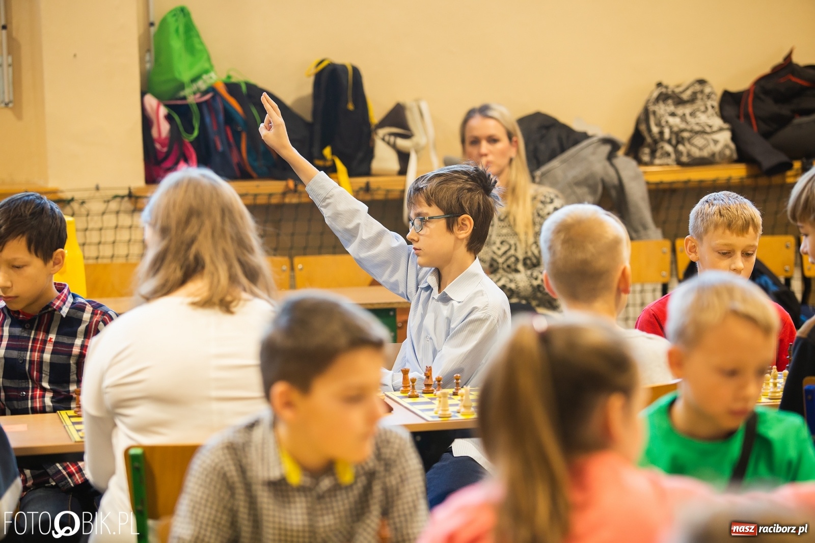 Zdjęcie w galerii na portalu naszraciborz.pl: Powiatowy Turniej Mikołajkowy w szachach wiadomości z regionu