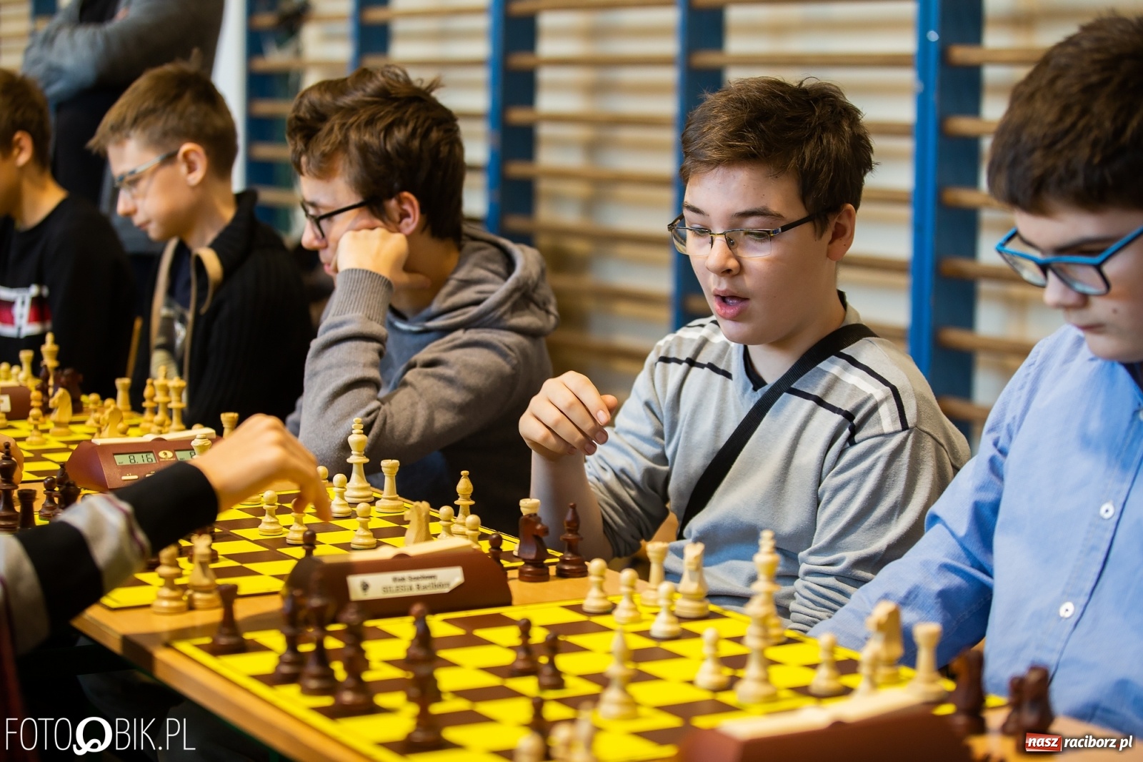 Zdjęcie w galerii na portalu naszraciborz.pl: Powiatowy Turniej Mikołajkowy w szachach wiadomości z regionu