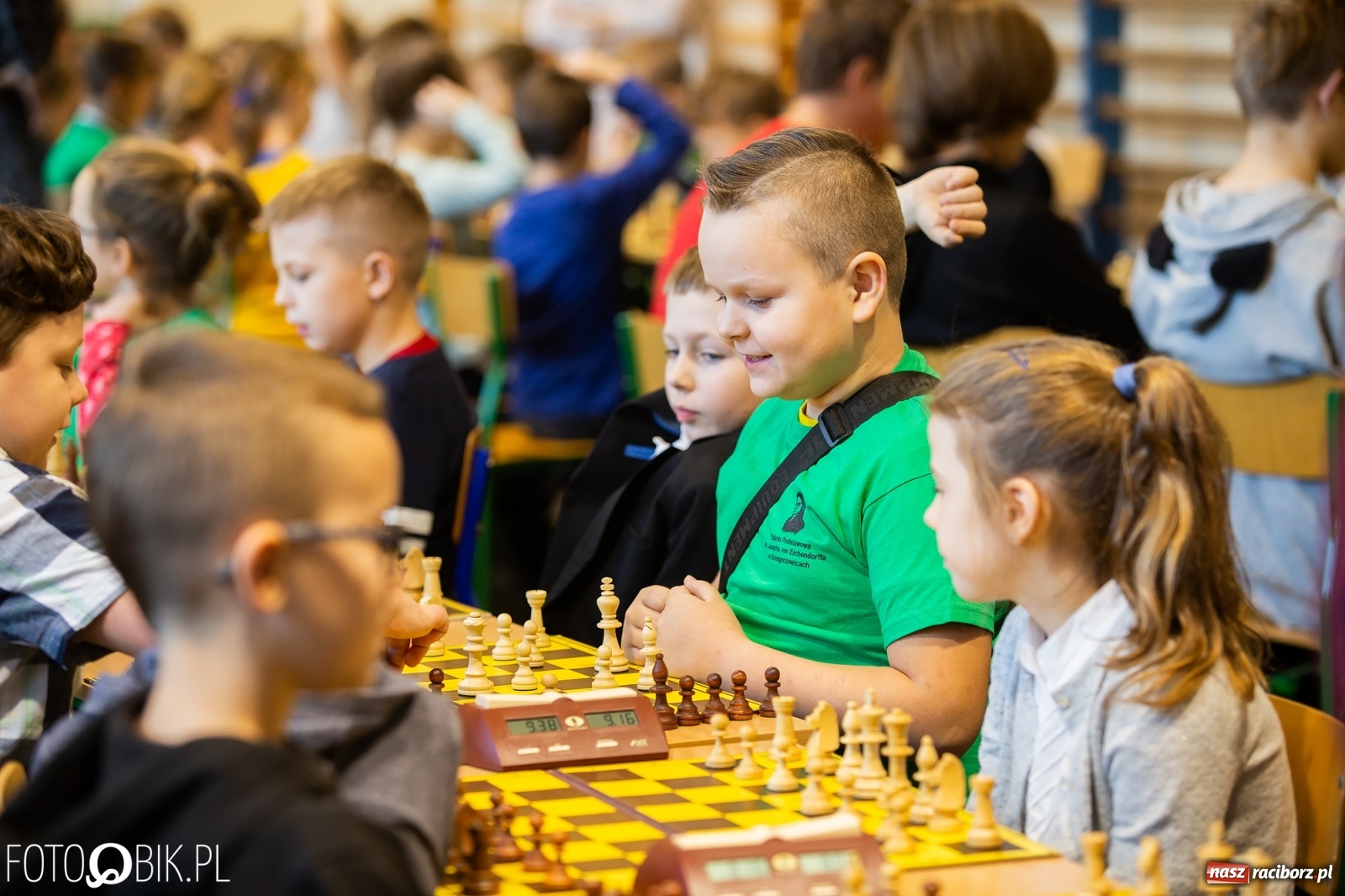 Zdjęcie w galerii na portalu naszraciborz.pl: Powiatowy Turniej Mikołajkowy w szachach wiadomości z regionu
