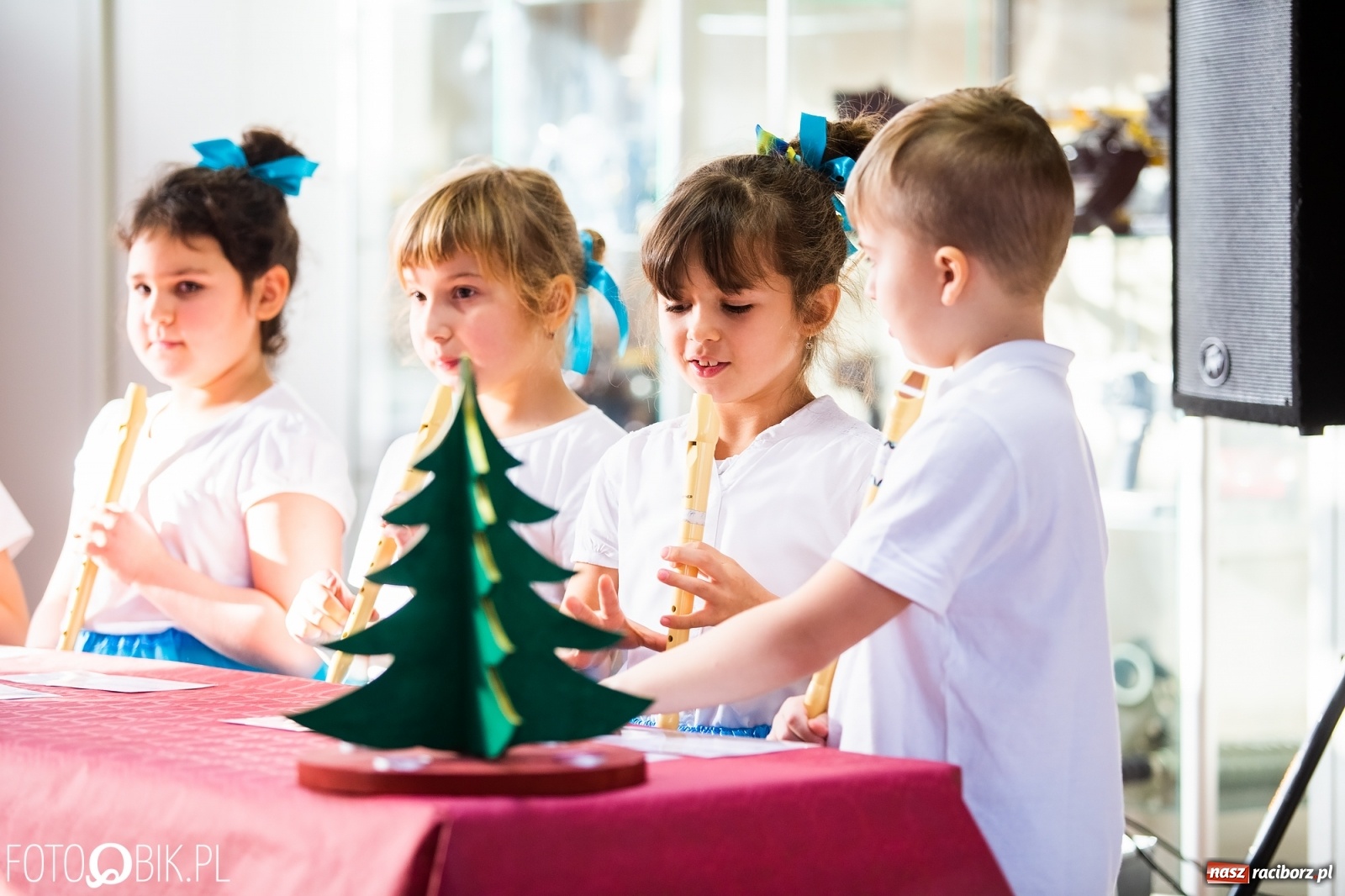 Zdjęcie w galerii na portalu naszraciborz.pl: W Strefie odbył się konkurs Mistrz Fletu wiadomości z regionu