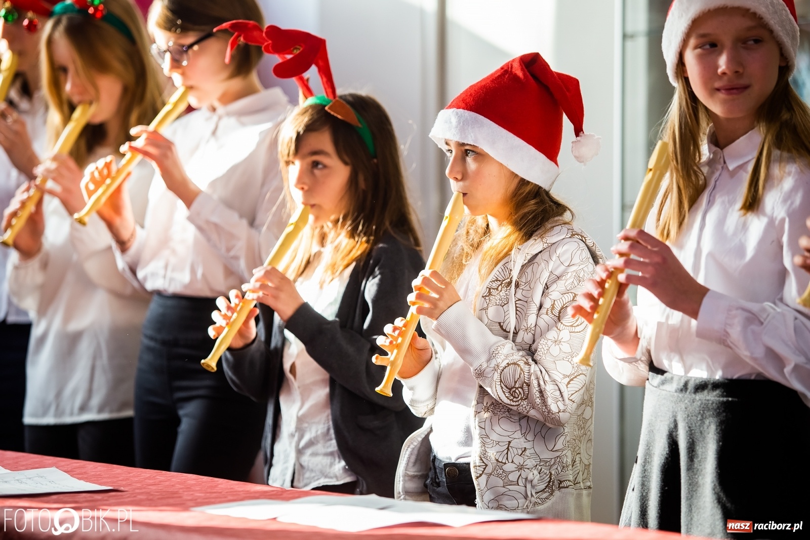 Zdjęcie w galerii na portalu naszraciborz.pl: W Strefie odbył się konkurs Mistrz Fletu wiadomości z regionu