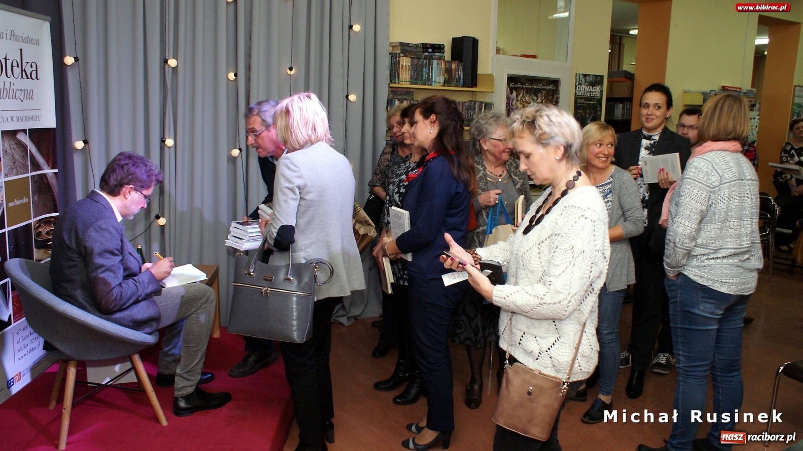 Zdjęcie w galerii na portalu naszraciborz.pl: Szymon Hołownia nie ominął Raciborza  wiadomości z regionu