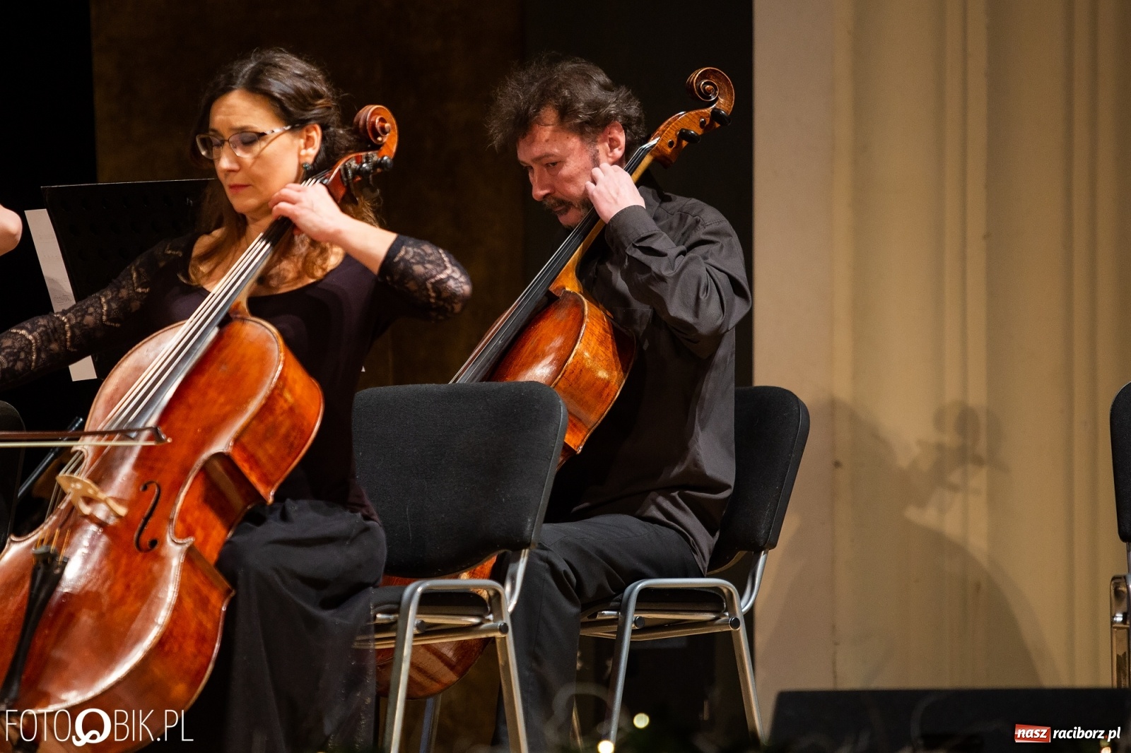 Zdjęcie w galerii na portalu naszraciborz.pl: Najpiękniejsze kolędy zabrzmiały w RCK. Olga Bończyk na scenie! wiadomości z regionu
