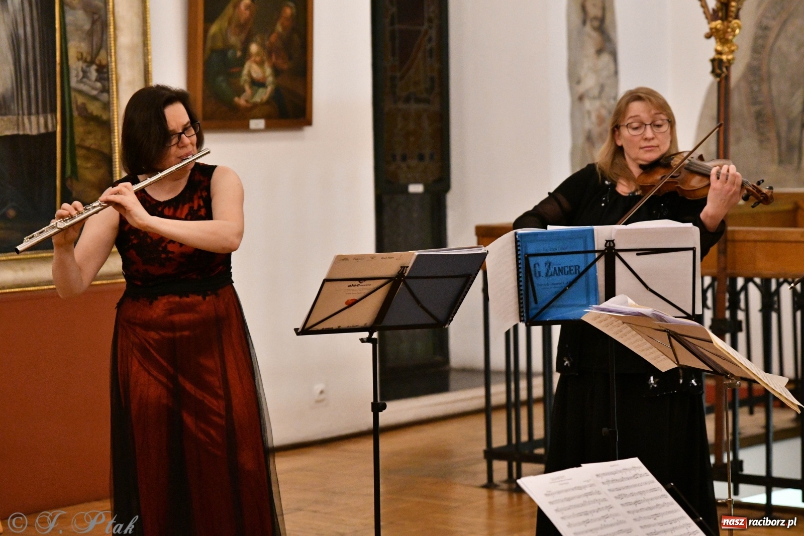 Zdjęcie w galerii na portalu naszraciborz.pl: Kameralna podróż w świat przebojowej klasyki  wiadomości z regionu