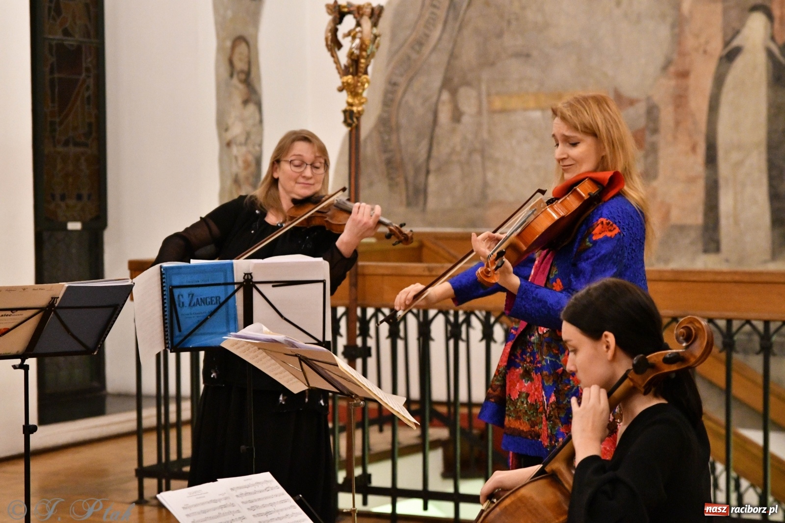 Zdjęcie w galerii na portalu naszraciborz.pl: Kameralna podróż w świat przebojowej klasyki  wiadomości z regionu
