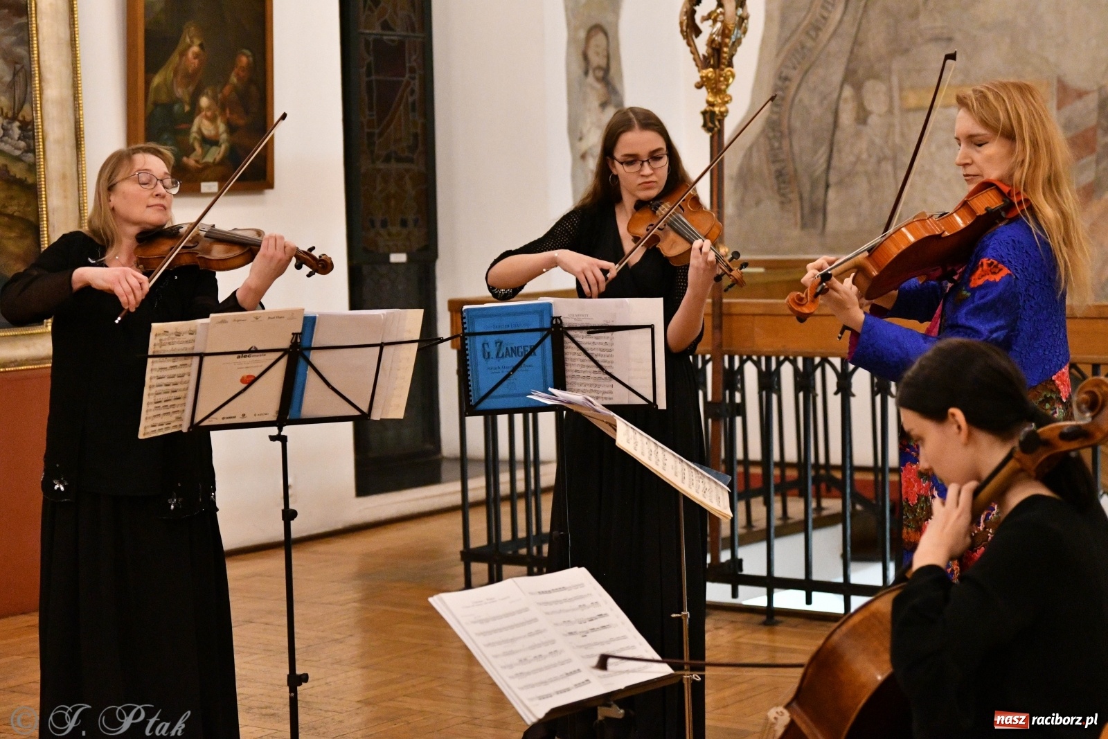Zdjęcie w galerii na portalu naszraciborz.pl: Kameralna podróż w świat przebojowej klasyki  wiadomości z regionu