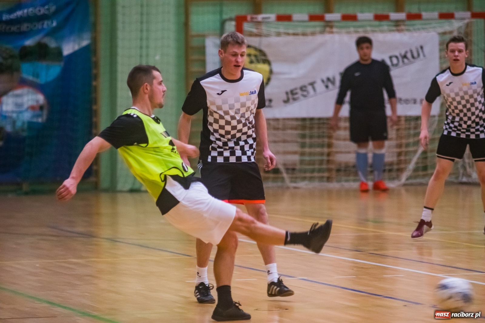 Zdjęcie w galerii na portalu naszraciborz.pl: HLPN. Piątek, czwartego weekendu początek [FOTO] wiadomości z regionu