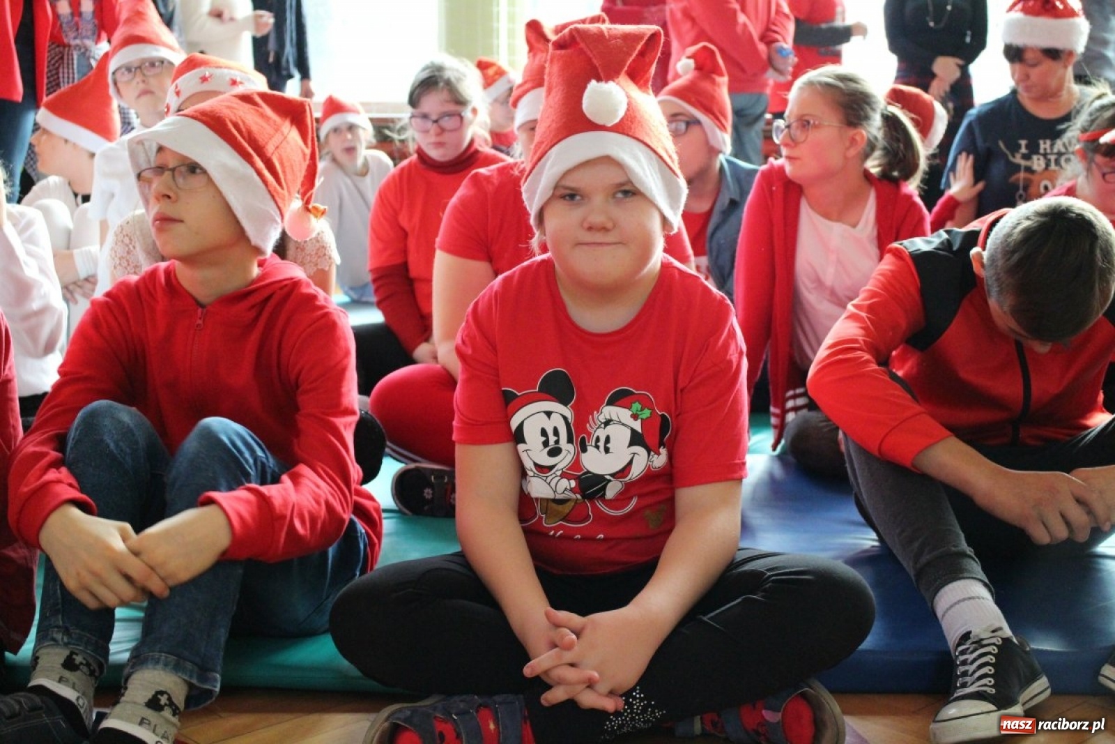 Zdjęcie w galerii na portalu naszraciborz.pl: Nadzwyczajne mikołajki w Zespole Szkół Specjalnych  wiadomości z regionu