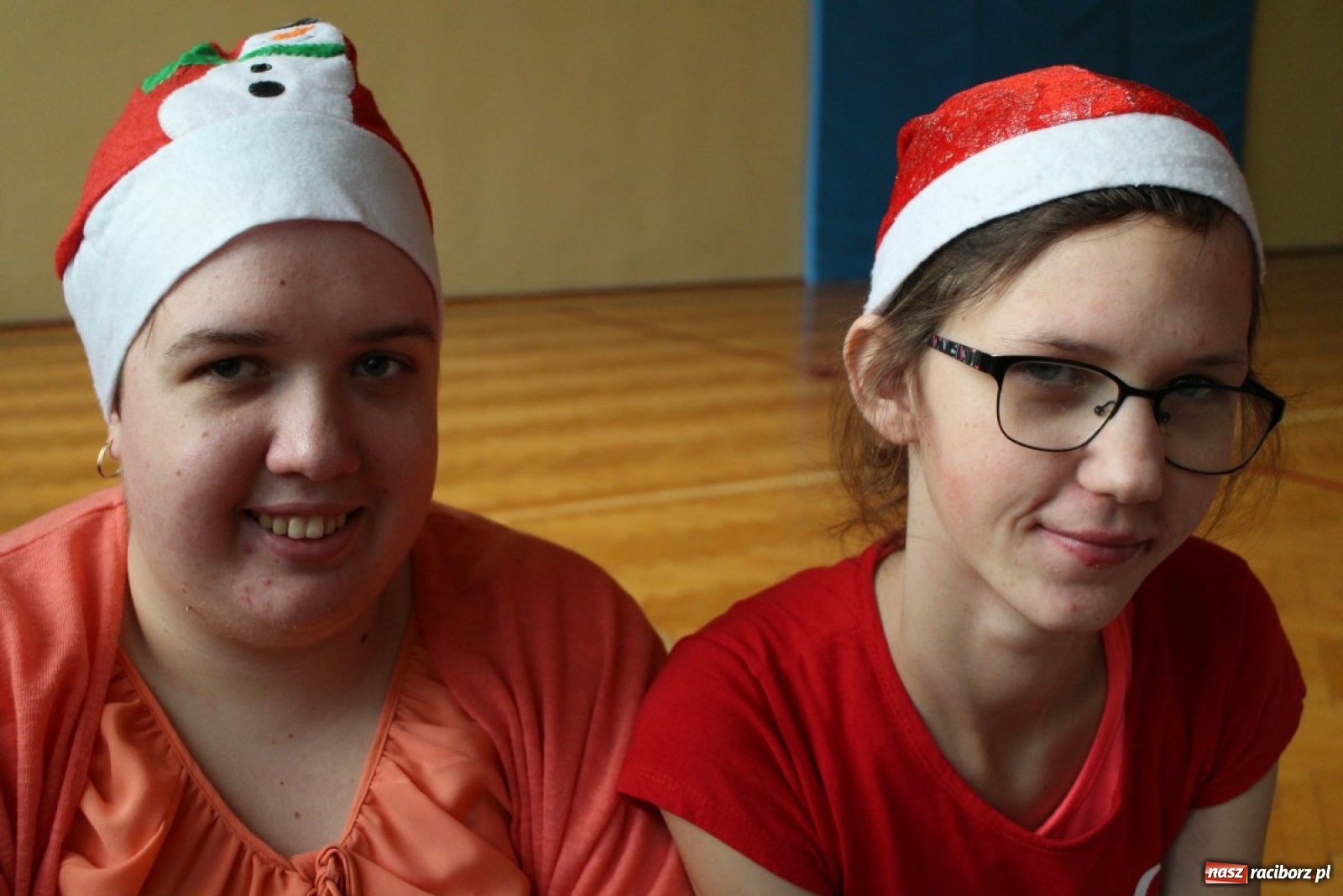 Zdjęcie w galerii na portalu naszraciborz.pl: Nadzwyczajne mikołajki w Zespole Szkół Specjalnych  wiadomości z regionu