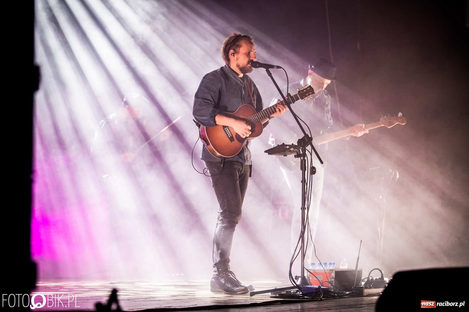 Zdjęcie w galerii na portalu naszraciborz.pl: Paweł Domagała zagrał w Raciborskim Centrum Kultury wiadomości z regionu