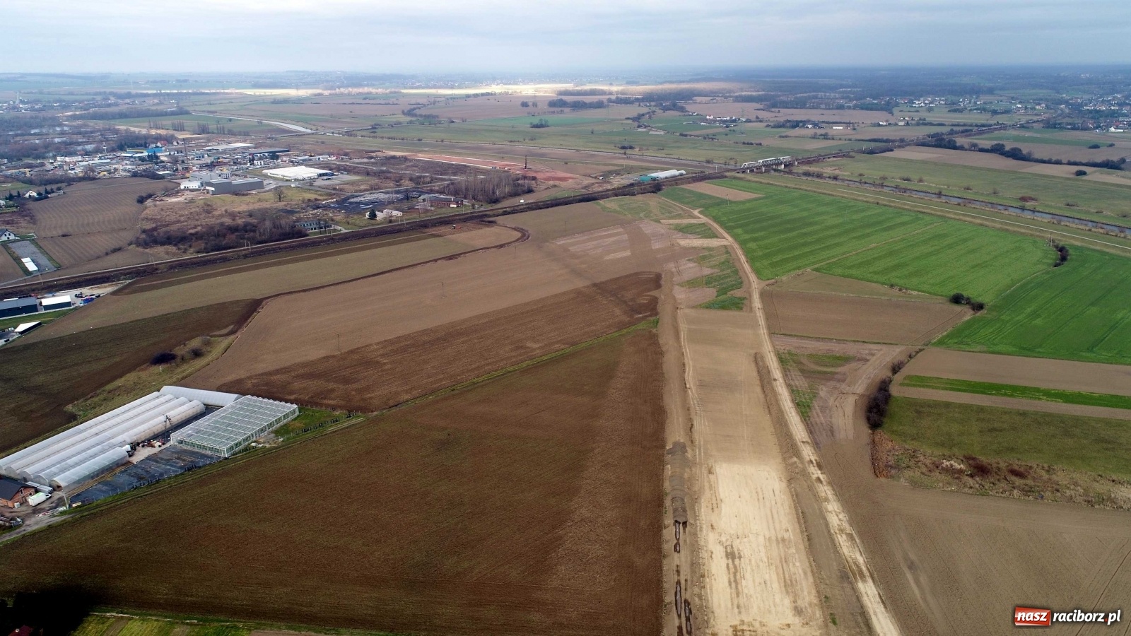 Zdjęcie w galerii na portalu naszraciborz.pl: Wschodnia obwodnica Raciborza. Najnowszy raport z budowy [FOTO i WIDEO] wiadomości z regionu