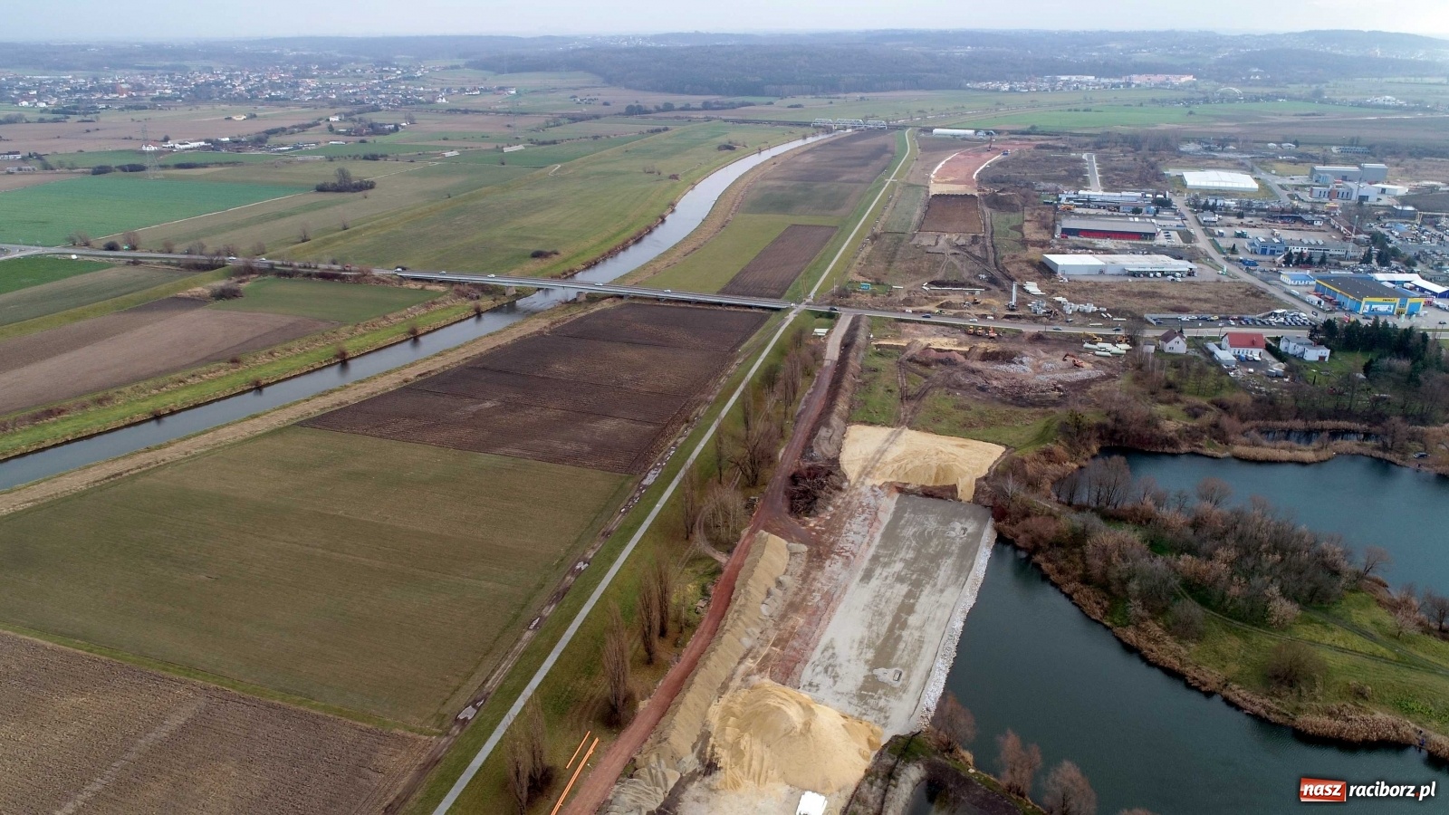 Zdjęcie w galerii na portalu naszraciborz.pl: Wschodnia obwodnica Raciborza. Najnowszy raport z budowy [FOTO i WIDEO] wiadomości z regionu