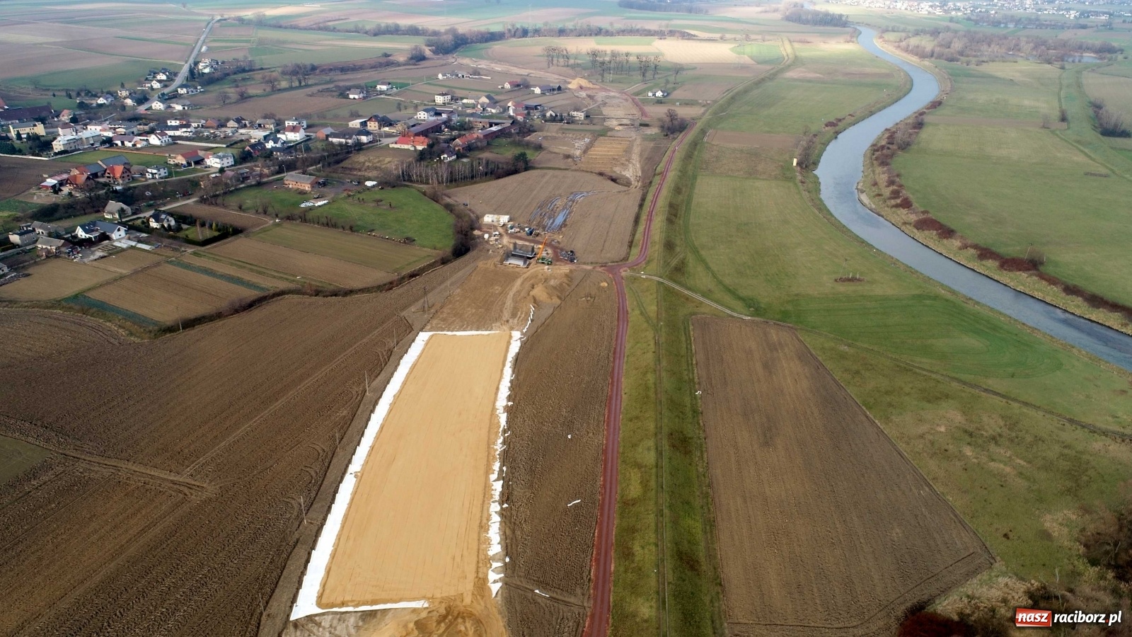Zdjęcie w galerii na portalu naszraciborz.pl: Wschodnia obwodnica Raciborza. Najnowszy raport z budowy [FOTO i WIDEO] wiadomości z regionu