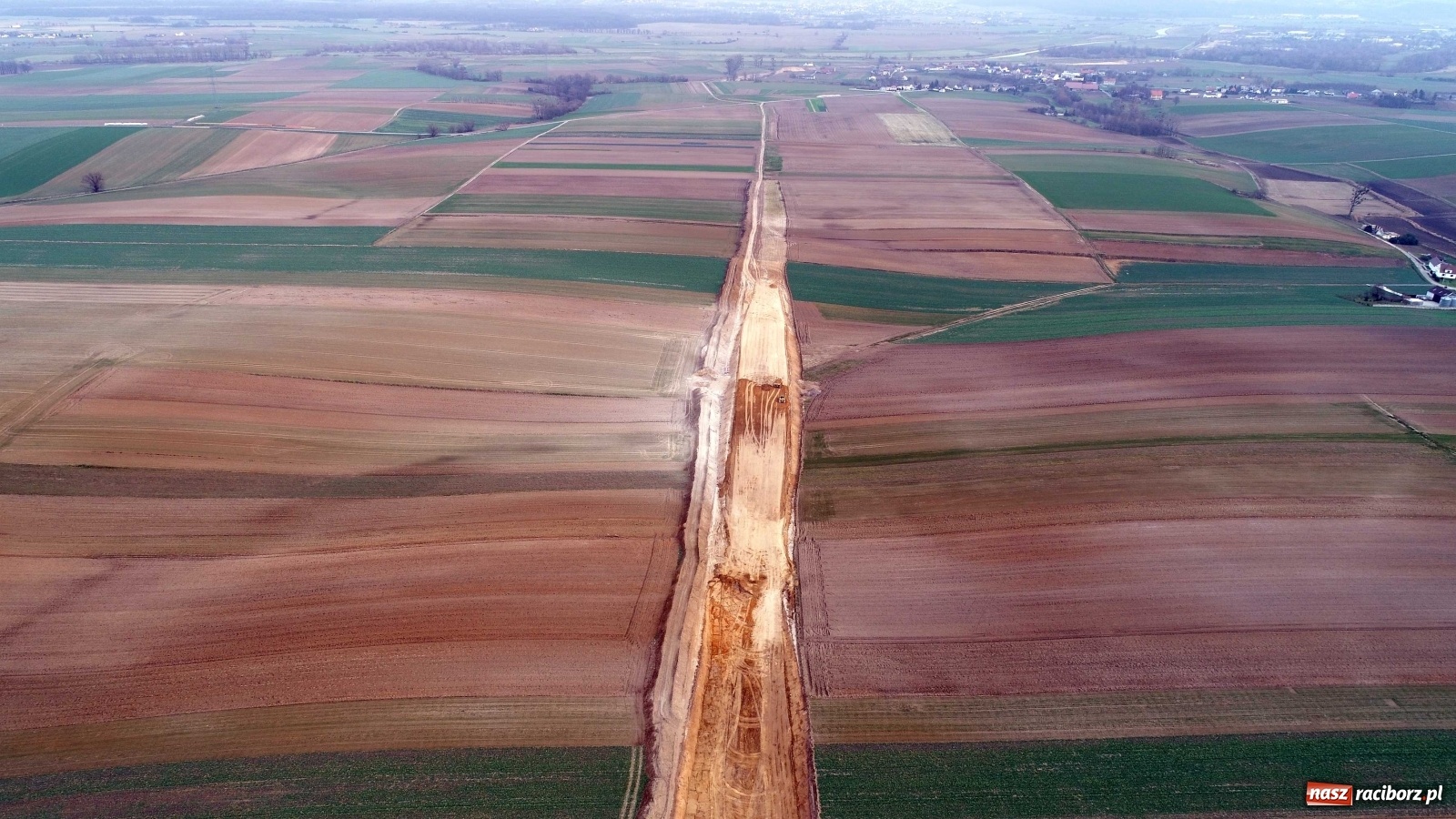 Zdjęcie w galerii na portalu naszraciborz.pl: Wschodnia obwodnica Raciborza. Najnowszy raport z budowy [FOTO i WIDEO] wiadomości z regionu