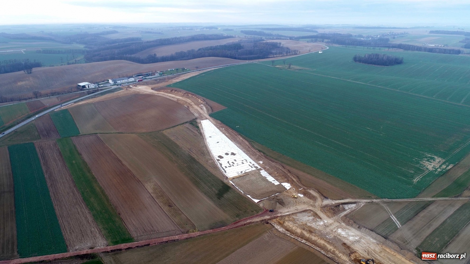 Zdjęcie w galerii na portalu naszraciborz.pl: Wschodnia obwodnica Raciborza. Najnowszy raport z budowy [FOTO i WIDEO] wiadomości z regionu