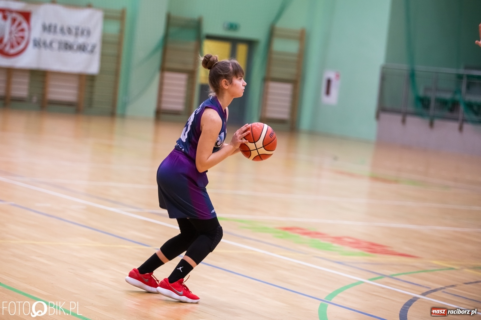 Zdjęcie w galerii na portalu naszraciborz.pl: Koszykarki RKK AZS Racibórz przegrały z KS Pogoń Ruda Śląska wiadomości z regionu
