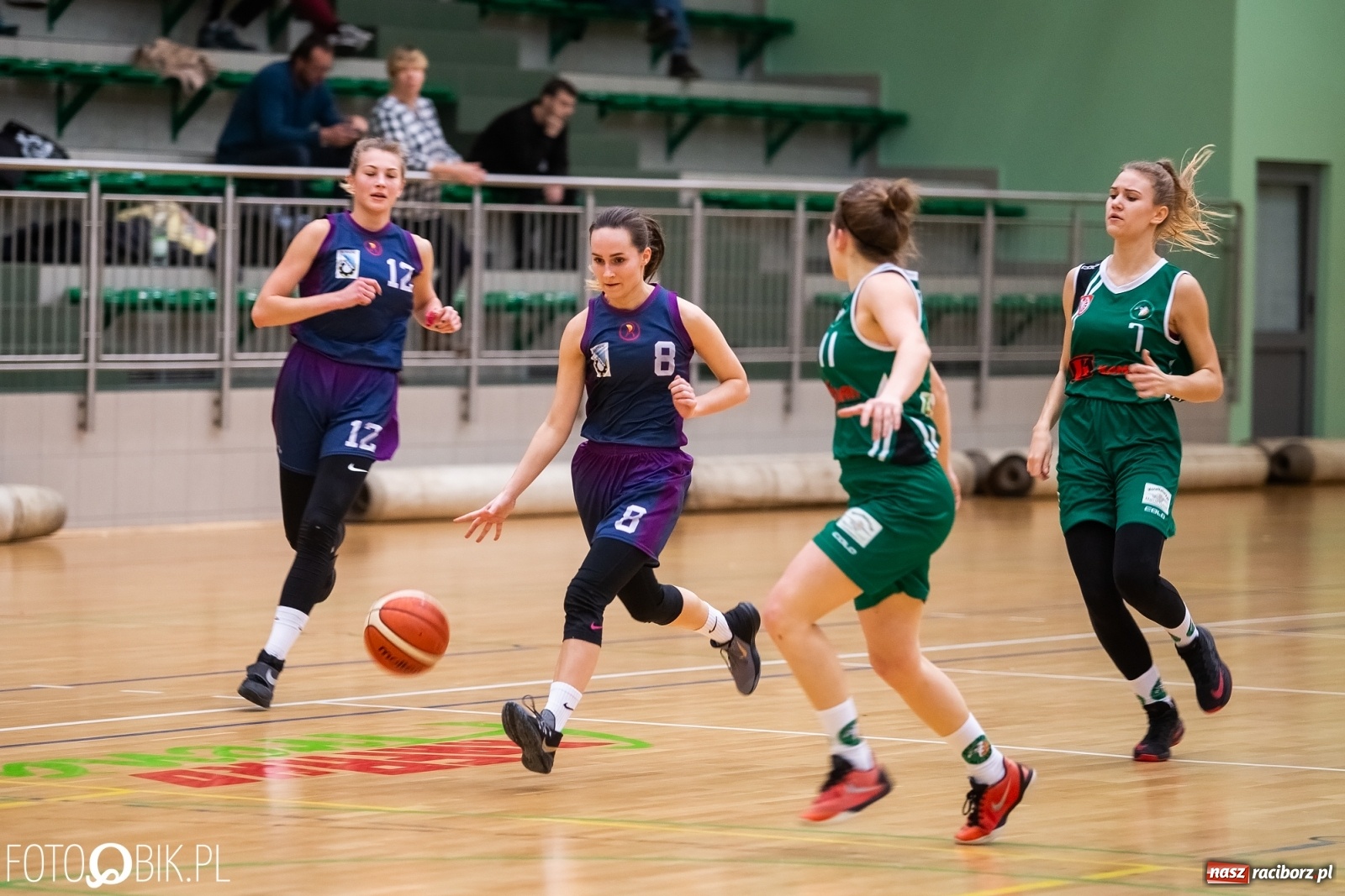 Zdjęcie w galerii na portalu naszraciborz.pl: Koszykarki RKK AZS Racibórz przegrały z KS Pogoń Ruda Śląska wiadomości z regionu