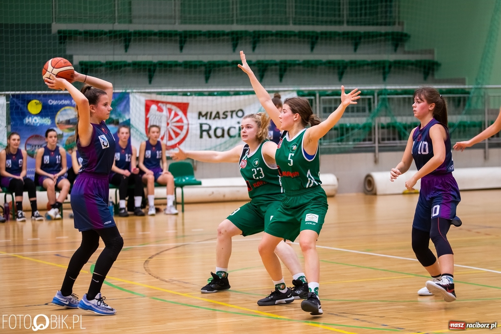 Zdjęcie w galerii na portalu naszraciborz.pl: Koszykarki RKK AZS Racibórz przegrały z KS Pogoń Ruda Śląska wiadomości z regionu