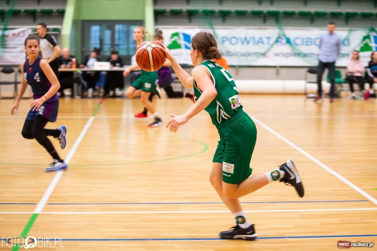 Zdjęcie w galerii na portalu naszraciborz.pl: Koszykarki RKK AZS Racibórz przegrały z KS Pogoń Ruda Śląska wiadomości z regionu