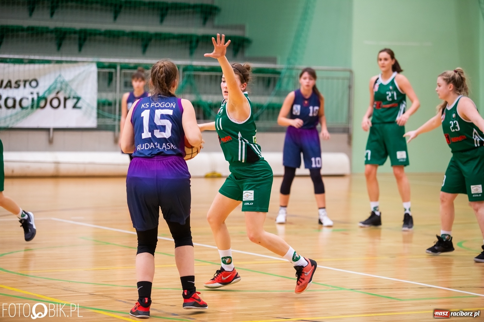 Zdjęcie w galerii na portalu naszraciborz.pl: Koszykarki RKK AZS Racibórz przegrały z KS Pogoń Ruda Śląska wiadomości z regionu