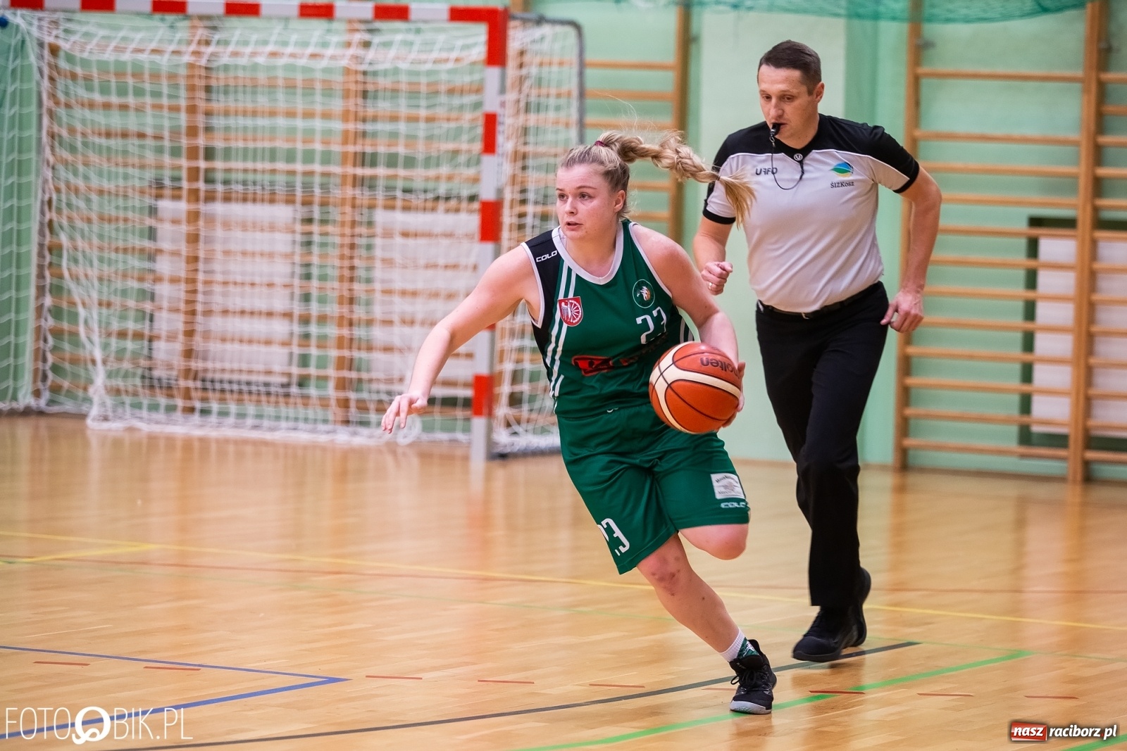 Zdjęcie w galerii na portalu naszraciborz.pl: Koszykarki RKK AZS Racibórz przegrały z KS Pogoń Ruda Śląska wiadomości z regionu