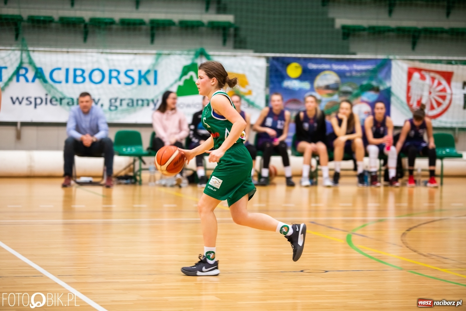 Zdjęcie w galerii na portalu naszraciborz.pl: Koszykarki RKK AZS Racibórz przegrały z KS Pogoń Ruda Śląska wiadomości z regionu