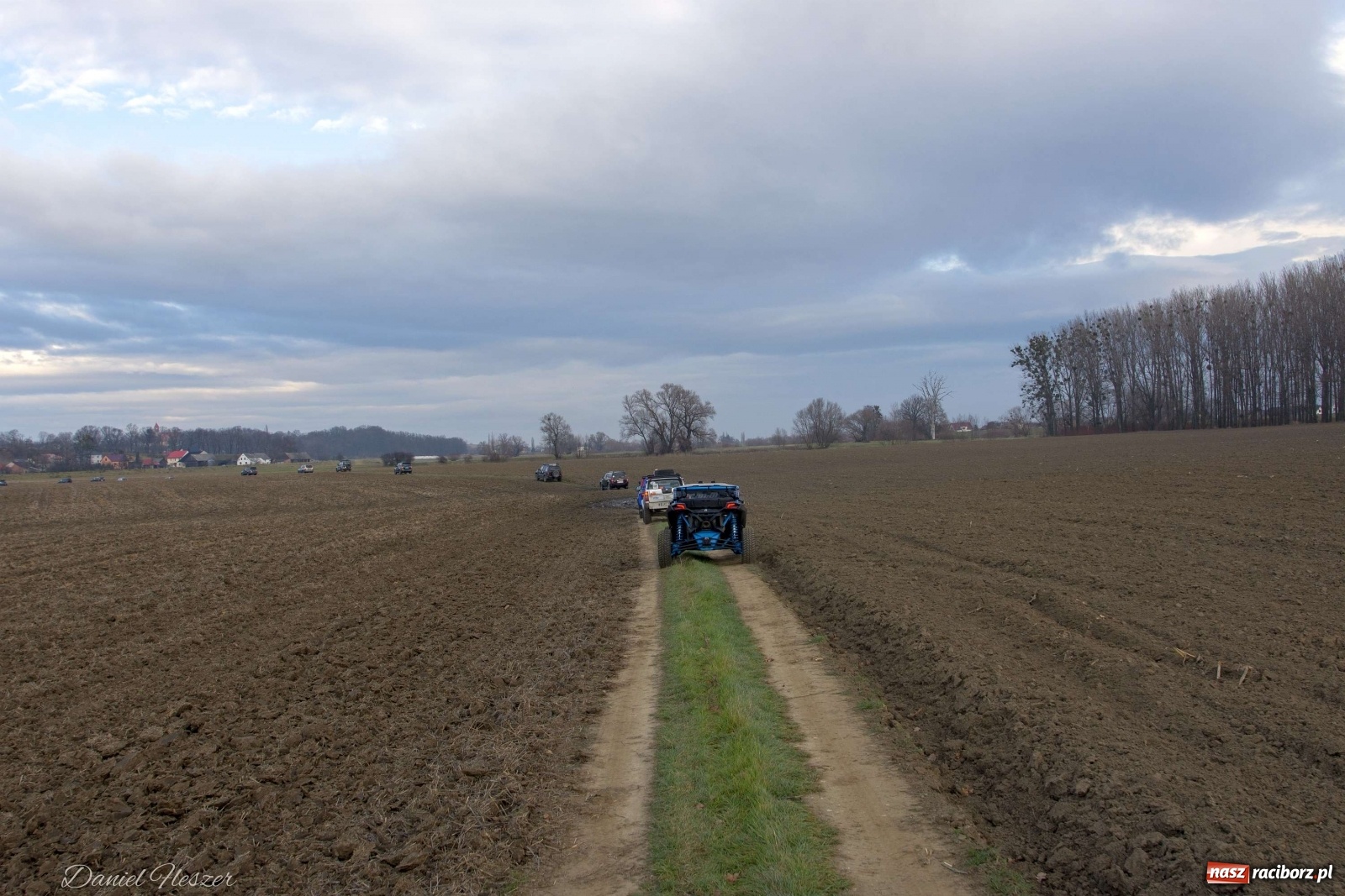 Zdjęcie w galerii na portalu naszraciborz.pl: V Raciborska Włóczęga z SRC 4x4 [FOTO i WIDEO] wiadomości z regionu