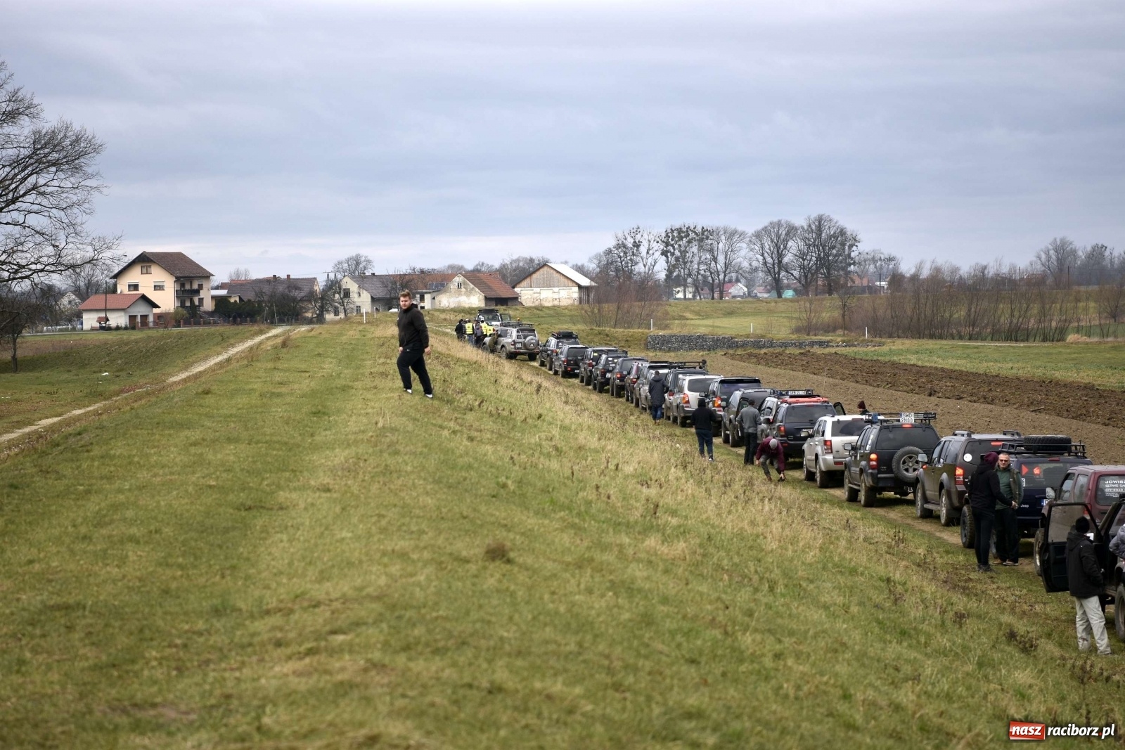 Zdjęcie w galerii na portalu naszraciborz.pl: V Raciborska Włóczęga z SRC 4x4 [FOTO i WIDEO] wiadomości z regionu