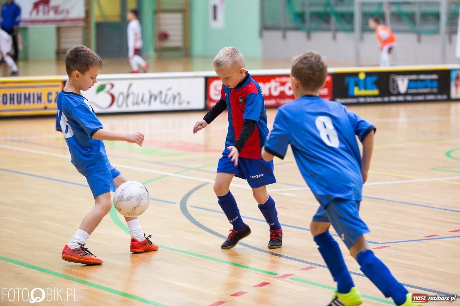 Zdjęcie w galerii na portalu naszraciborz.pl: Drugi dzień zmagań piłkarskich w Arenie Rafako wiadomości z regionu
