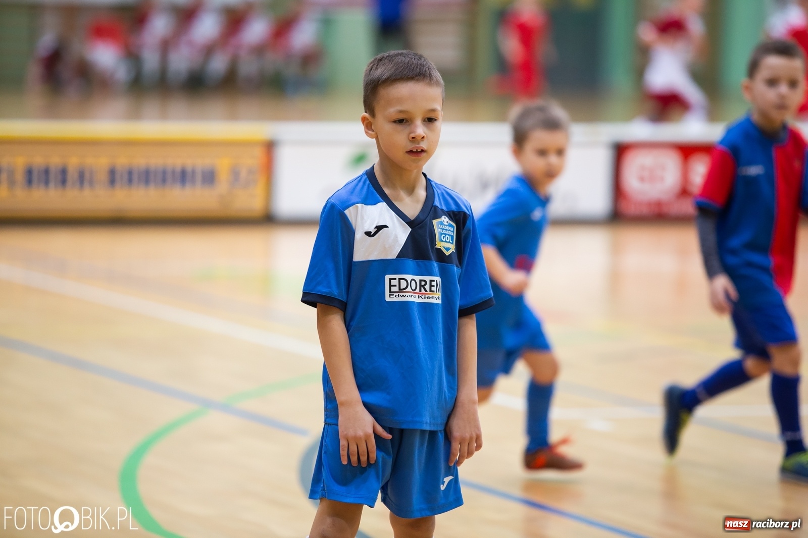 Zdjęcie w galerii na portalu naszraciborz.pl: Drugi dzień zmagań piłkarskich w Arenie Rafako wiadomości z regionu