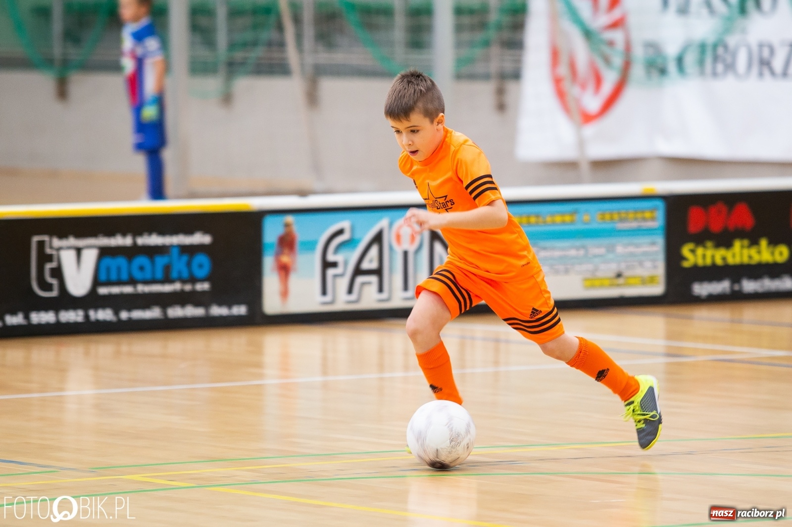 Zdjęcie w galerii na portalu naszraciborz.pl: Drugi dzień zmagań piłkarskich w Arenie Rafako wiadomości z regionu